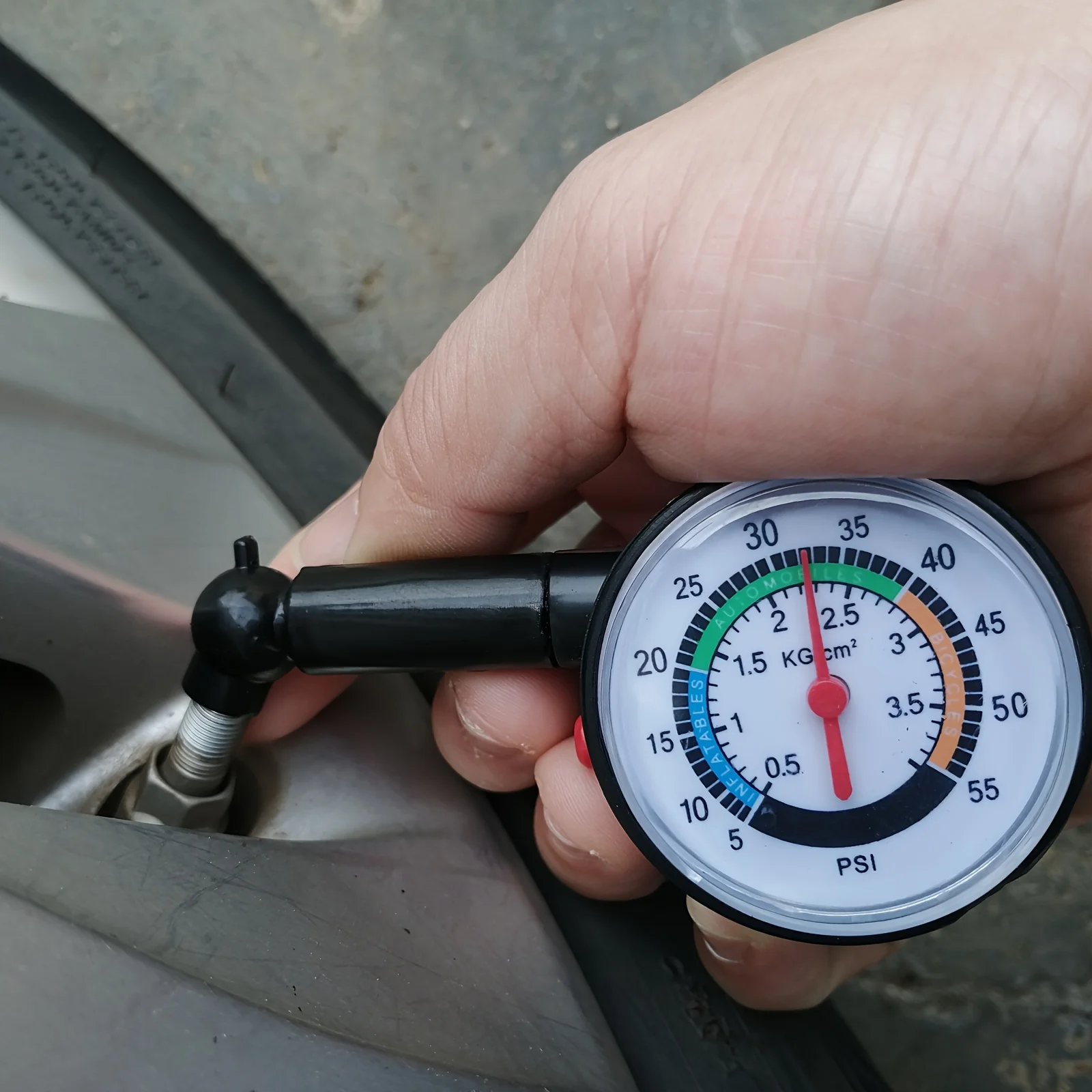 

Car Tire Pressure Gauge Detection High Precision Mechanical Air Pressure Meter Multifunctional Car Emergency Monit Accessories