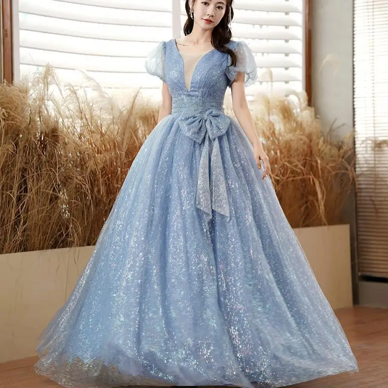 

Shiny Tulle Blue Quinceanera Dresses Sexy Illusion Deep V-neck Ball Gown With Short Sleeve Sweet Simple Elegant Sukienka Balowa