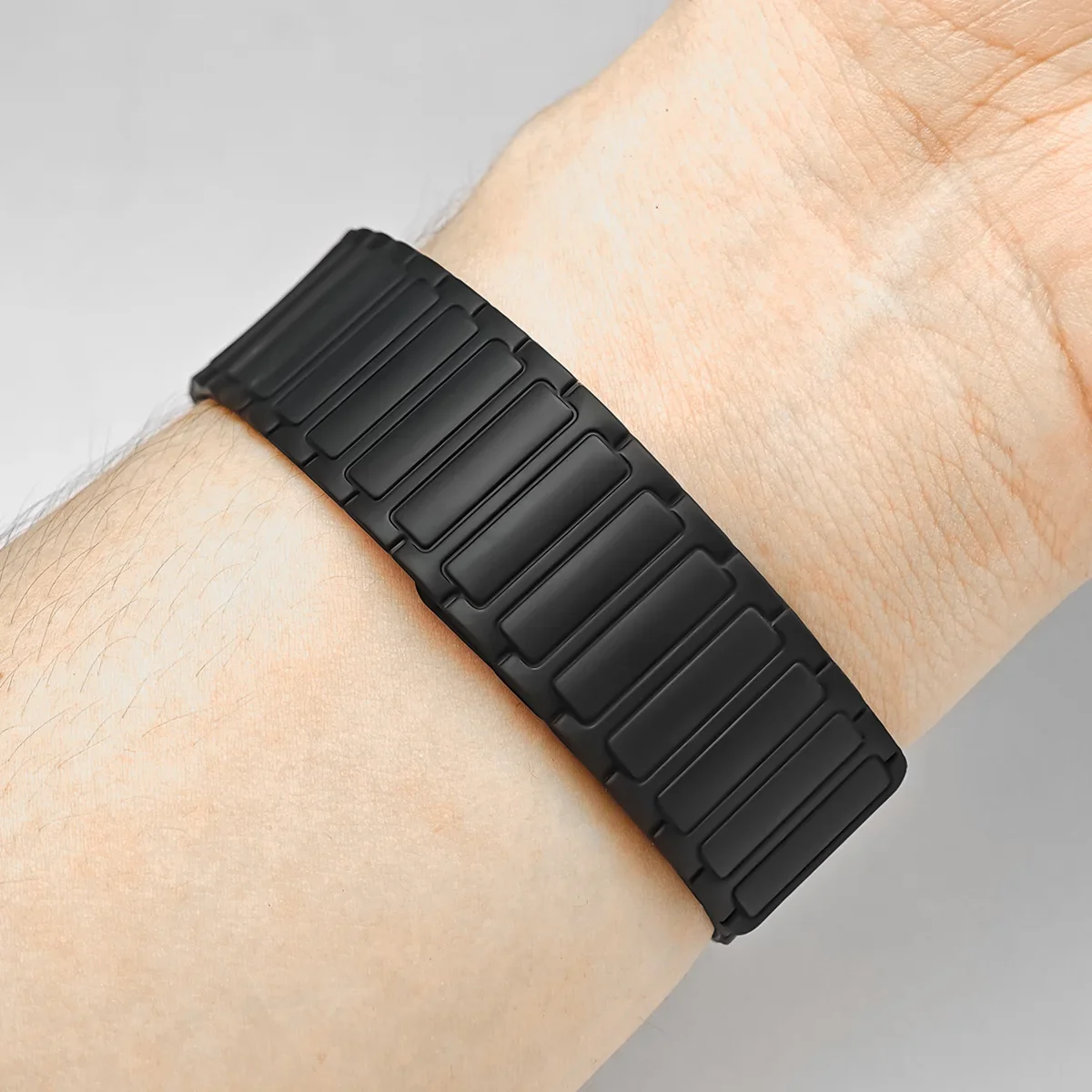 Магнитный ремешок 22 мм для Huawei Watch 4/3 Pro GT4/3Pro 46 мм, идеальный мягкий силиконовый ремешок-петля для Amazfit Balance GTR 4/3/2 47 мм