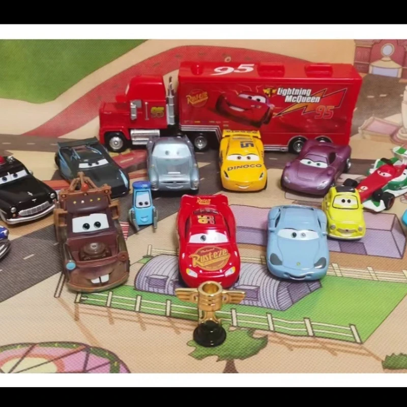 Original Disney Pixar Cars Deluxe Diecast Collection Toy Vehicles Metal  Diecast Car Toy  Big Wheel Foot Kids Truck Model Toys