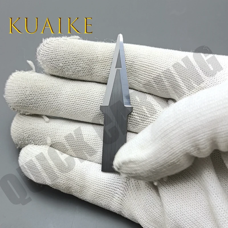 Coltello da taglio ad ultrasuoni in fibra di carbonio con lama da taglio ad ultrasuoni in carburo ODM OEM 58.5x10x1.5mm