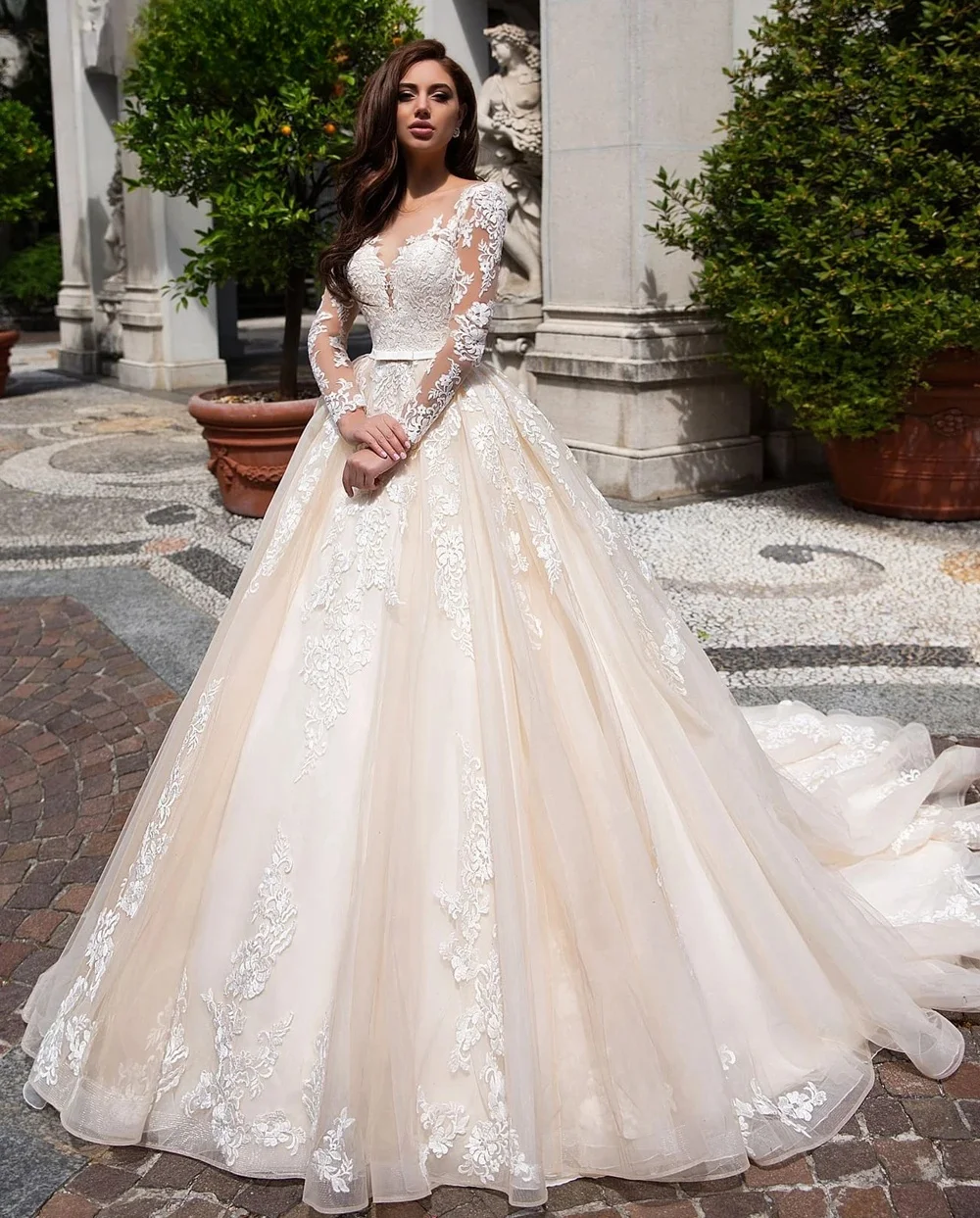 

Lace Wedding Dresses A-line Long Sleeves Appliques Muslim Dubai Saudi Arabia Israel Bridal Gowns Vestido De Novia Customized
