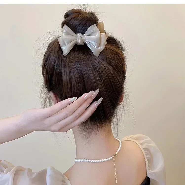 Exquisite Bow Knot Ball Head Grab Clip New Fashion Hair Clip Girl\'s Back Head Spoon Small Fresh Girl Accessories