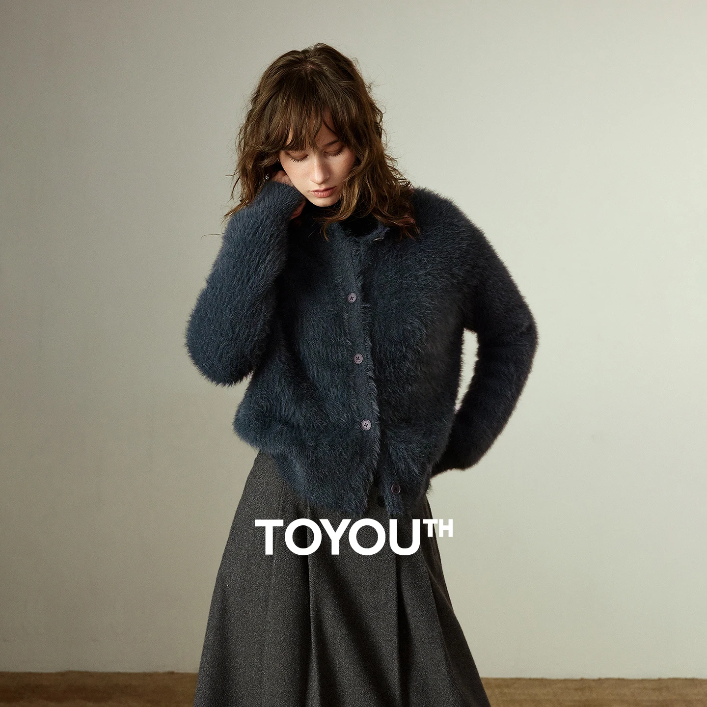 

TOYOUTH женская верхняя одежда, новинка зимы 2025, легкий роскошный искусственный мех норки, ретро, зеленый мох, высокий интеллект, глубокий серый плюшевый кардиган