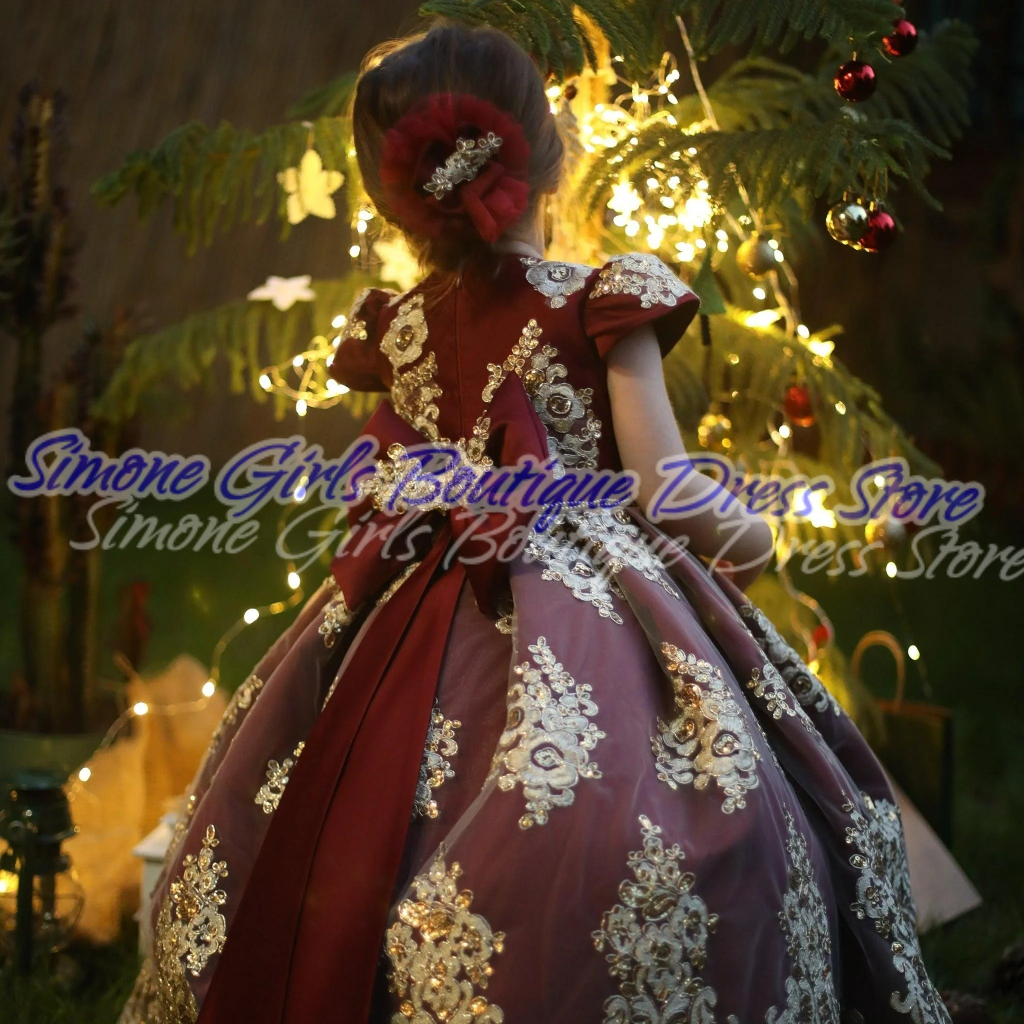 ชุดเดรสเจ้าหญิงปักลายดอกไม้แขนสั้นสีแดงประดับโบว์เลื่อม สำหรับงานแต่งงาน การแสดงเต้นรำ และเทศกาลคริสต์มาส