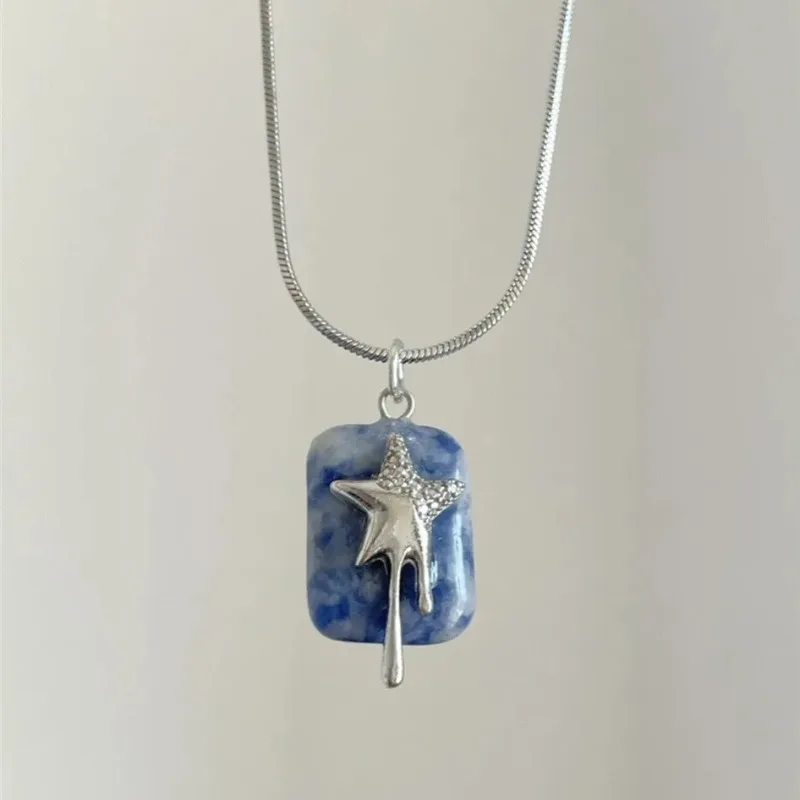 Fashion 3D Blue Boulder Shooting Star Pendant Necklace for Men and Women Punk Hip Hop Style Snake Bone Chain Necklace