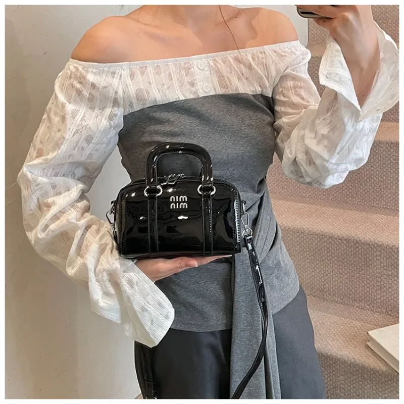 

​​2025 Spring Trendy Pillow Bag Women Fashion Shoulder Crossbody Purse Unique Design Casual Mini Handbag for Ladies​
