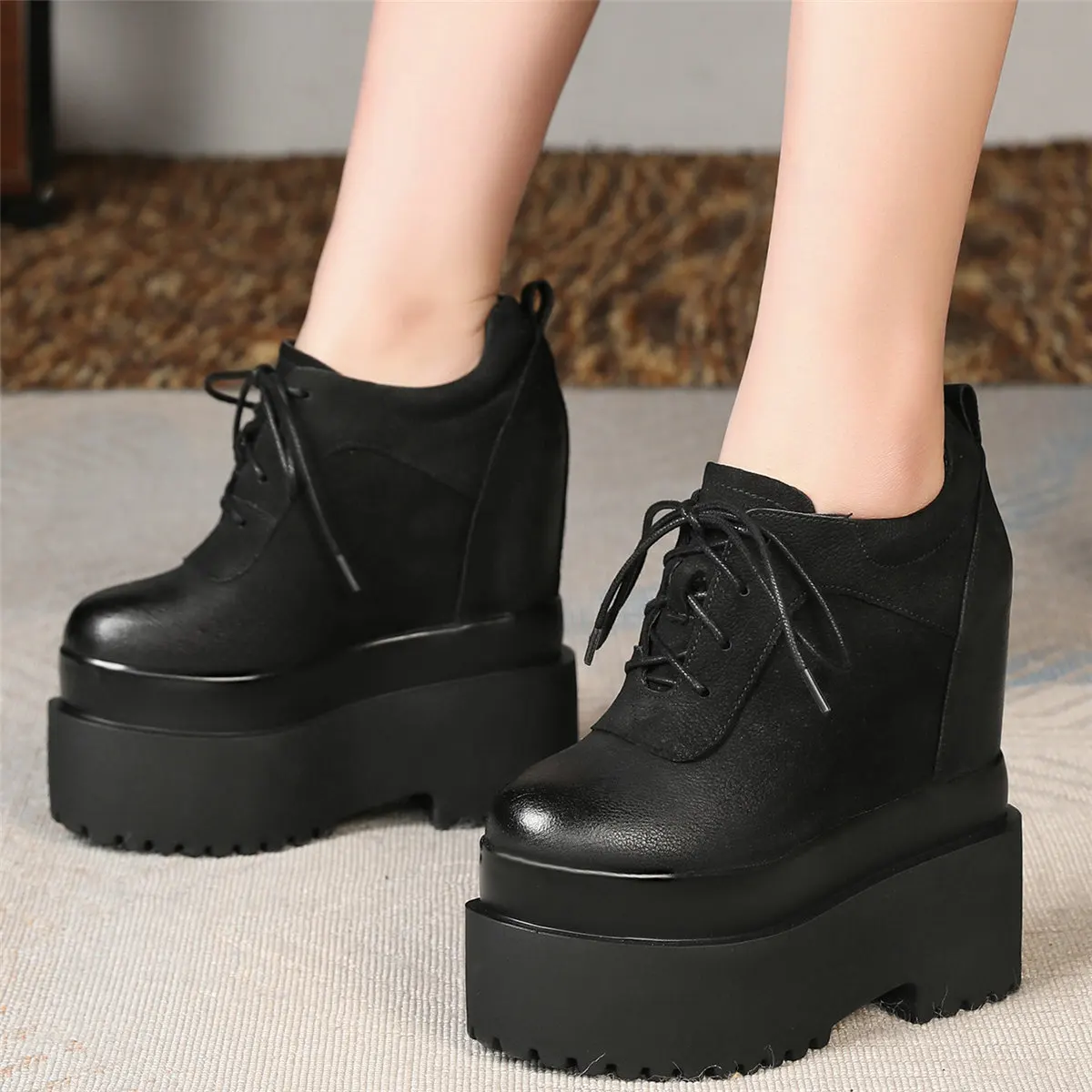 

Wedges Platform Pumps Shoe Women Lace Up Cow Leather Super High Heels Ankle Boots Female Round Toe Fashion Sneakers Casual Shoes