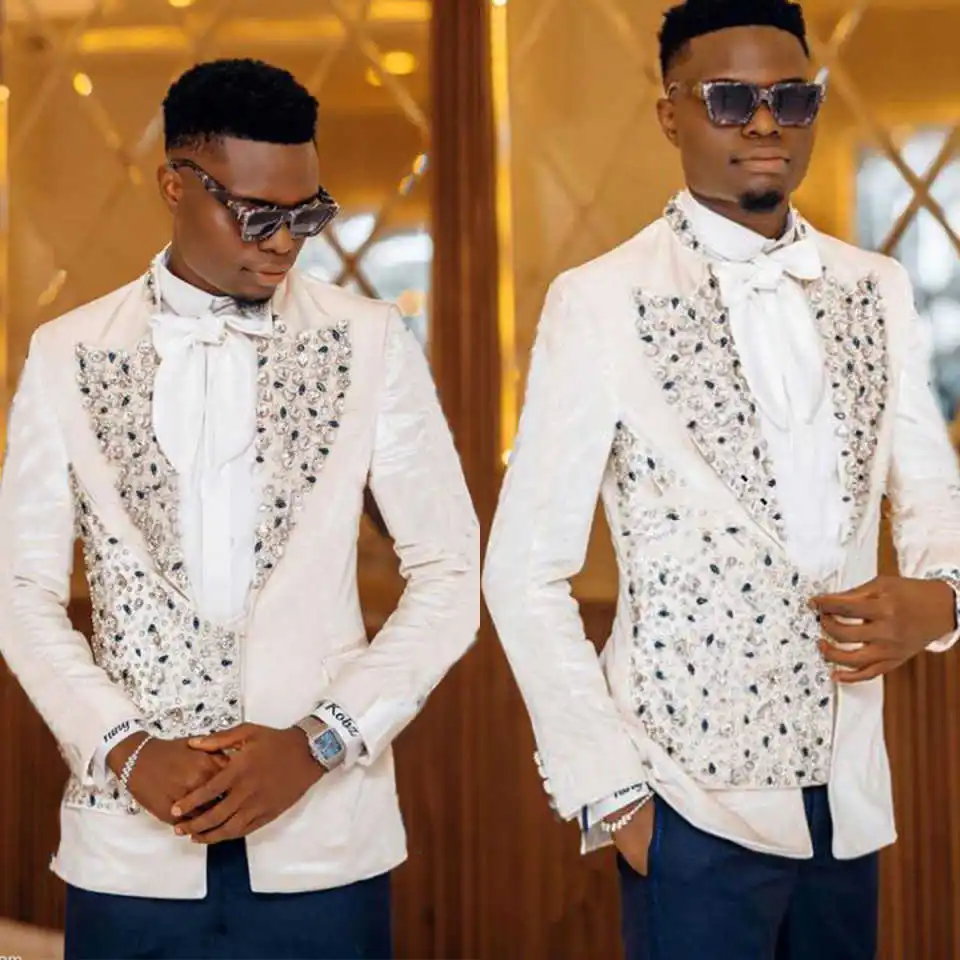 

Stylish Crystals Groom Wedding Tuxedos 2 Pieces Peaked Lapel One Button Jacket Pants Formal Party Customized 2 Pieces