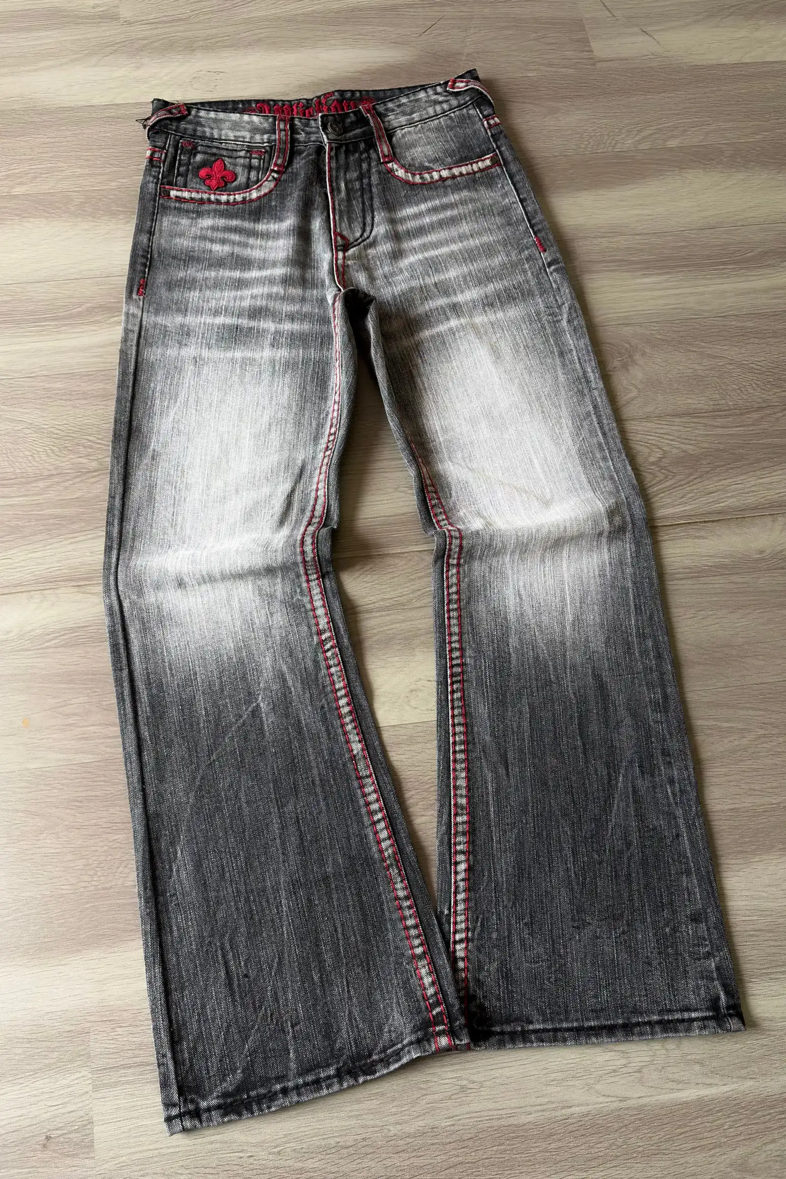 Alligator Cross Silver Fade Re – Embroidery On Jeans recenzja i cena