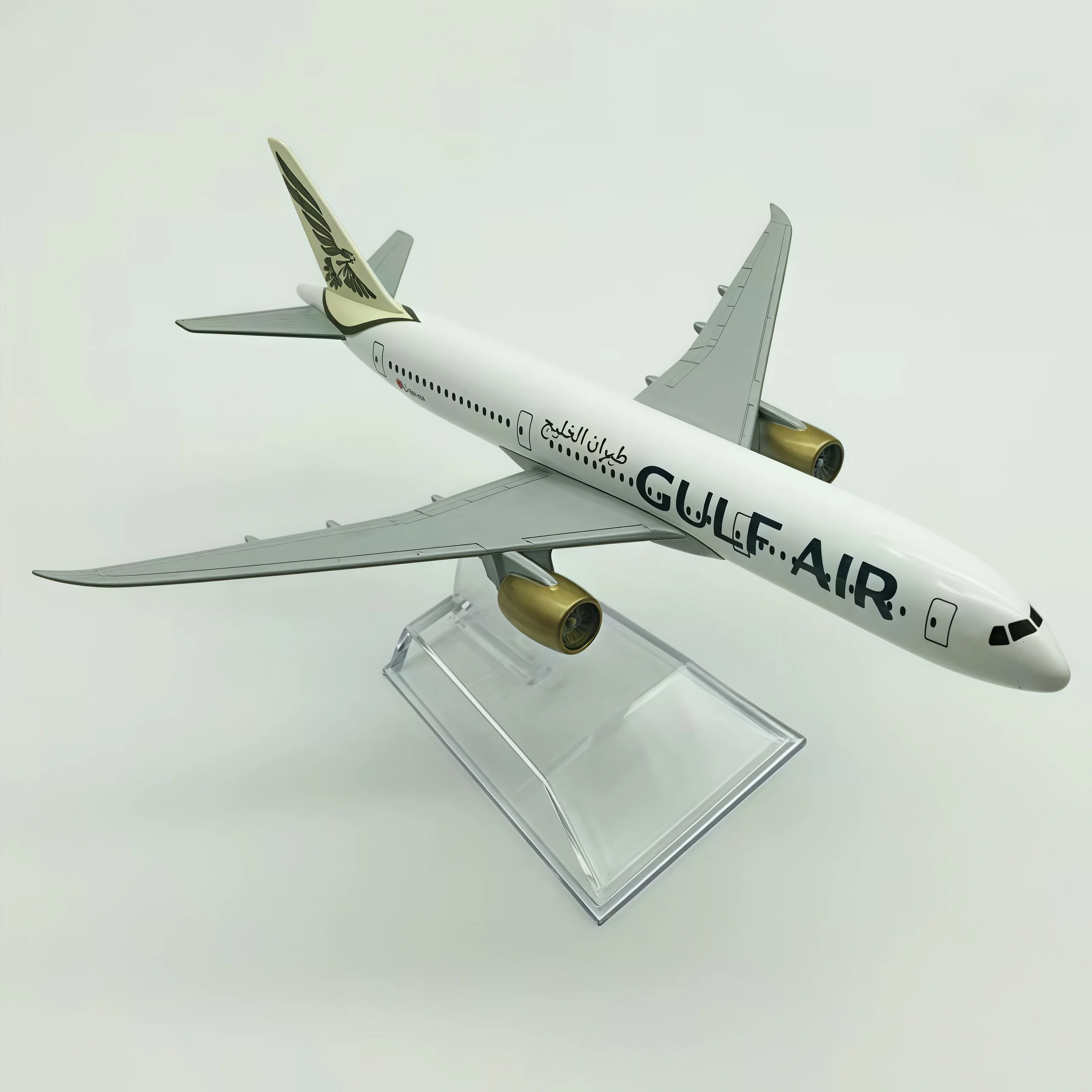 Modelo de avión de aleación de 16 cm Gulf Air Boeing 787, juguetes estáticos enviados a amigos, exhibición de colección adecuada para niños
