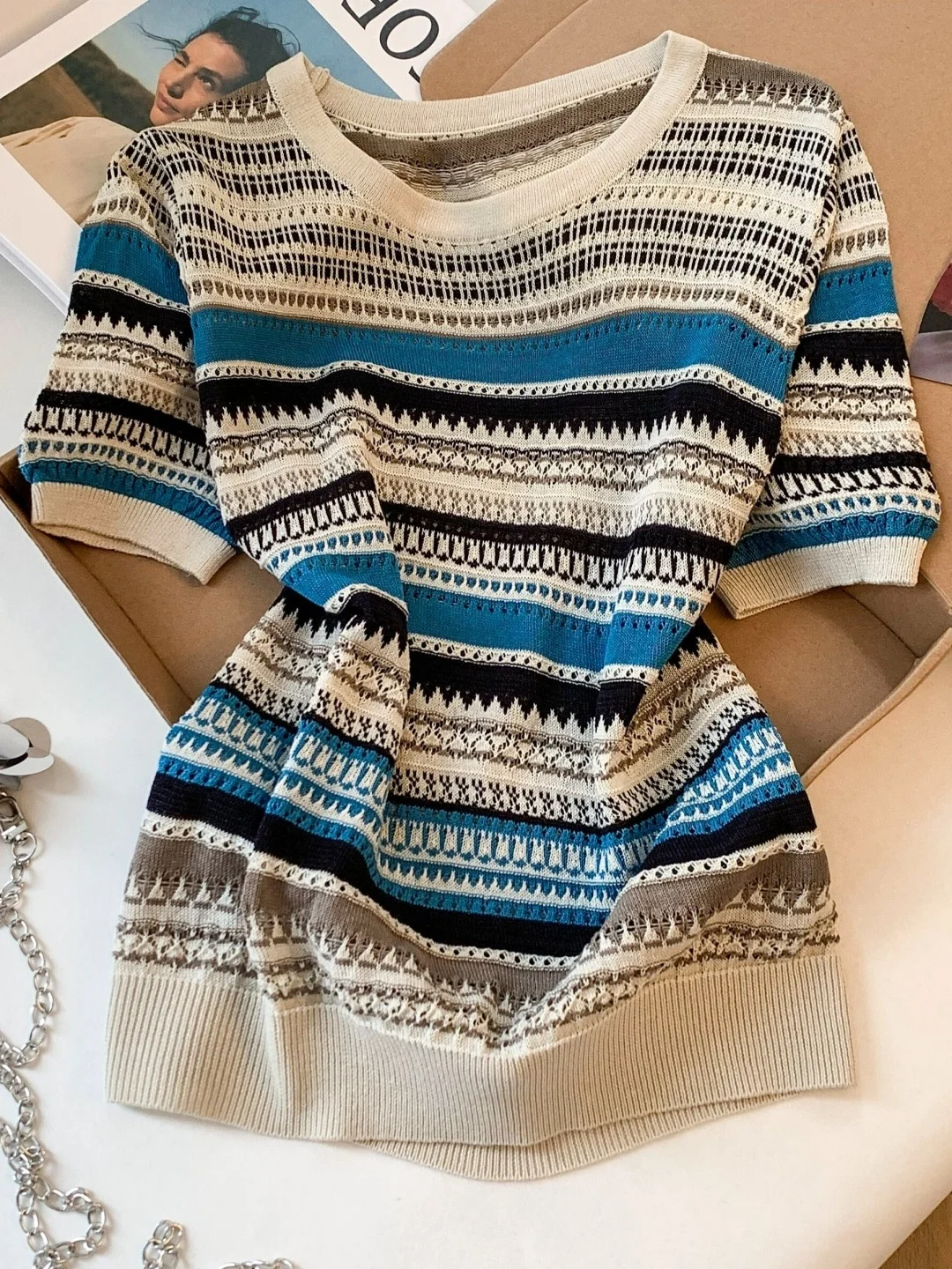 

Retro Korean Style Women's Knitted Short Sleeve T-Shirt Loose Fit round Neck Hollow out Stripe Pattern Summer New Arrival