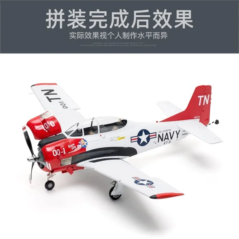 Model do składania Kitty Hawk 1/32 KH32015 Amerykański T-28C Trojan Trainer - Zestaw modelarski samolotu