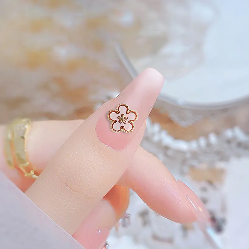 10pcs Kawaii Zomer Fritillary Bloem Legering Nail Art Onderdelen Decoraties Levert Professionals Nagels Accesorios Ontwerpen Charms