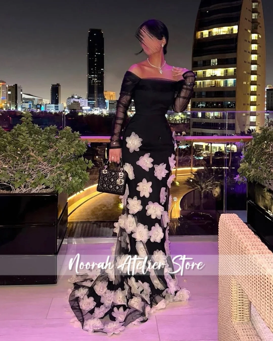 

Новые черные вечерние платья с открытыми плечами и длинными рукавами, белые 3D цветы, элегантное вечернее платье русалки, платье со шлейфом по индивидуальному заказу