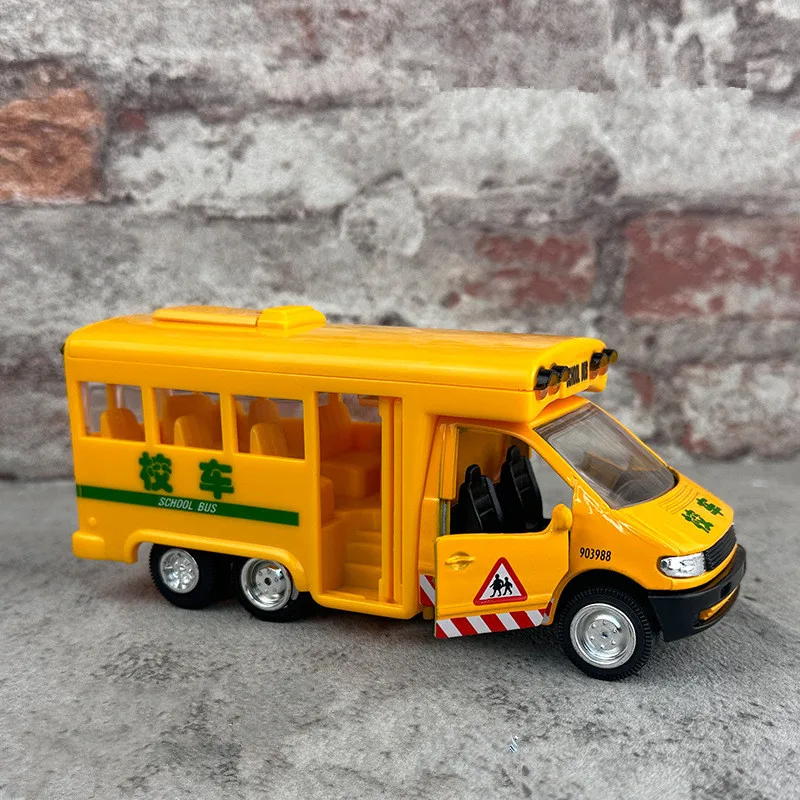 1: 32 alloy pull back school bus model,simulated sound-light bus toys,children\'s toy gifts,wholesale