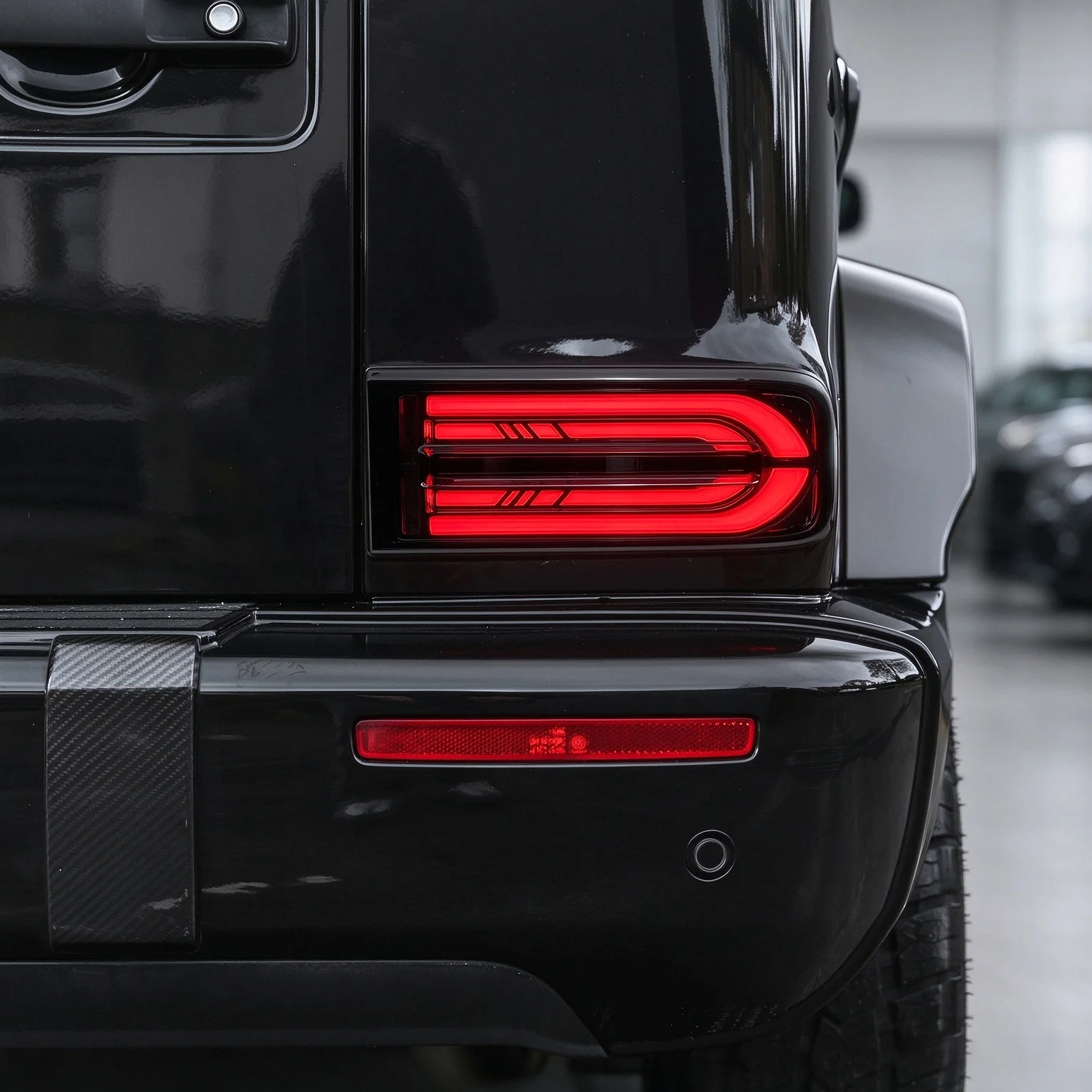 LED Rear Bumper Tail Light for Mercedes Benz G Class W464 2019-2026 LED Running Brake Reverse Turn Signal Rear Fog Lamp