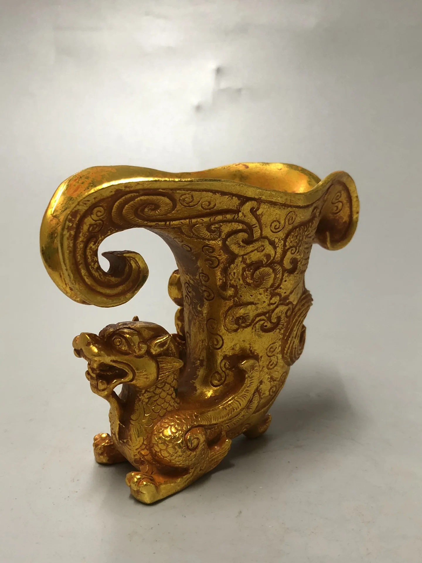 

Exquisite Home Decorations Gilded Tang Cups with Exquisite Craftsmanship and Beautiful Appearance