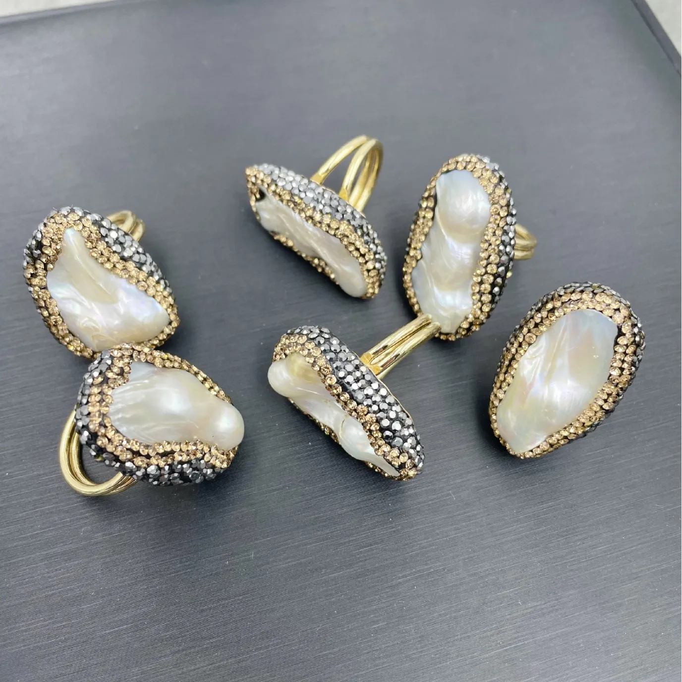 

Baroque special-shaped freshwater pearls, exquisite ethnic retro DIY handmade point crystal color retention adjustable ring