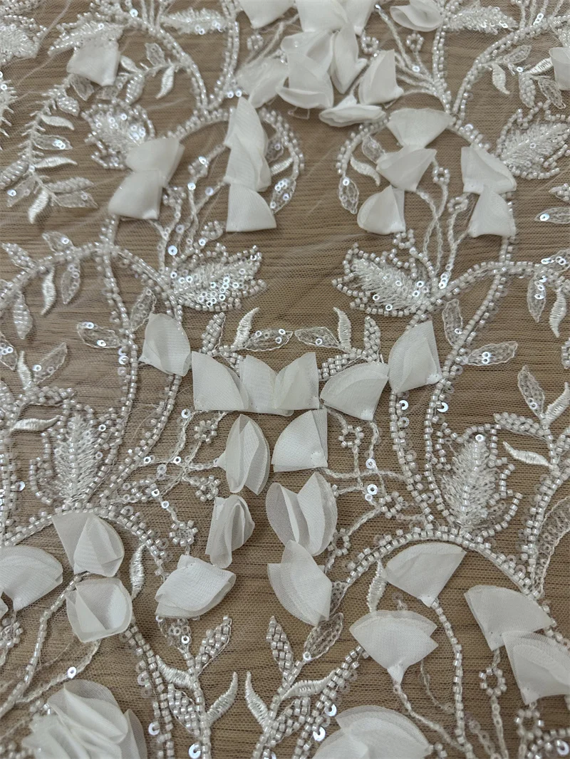 New Hot Width 130 CM 3D Unique Flower Bead Off White Hiqh Quality Wedding Gown Applique Lace Fabric