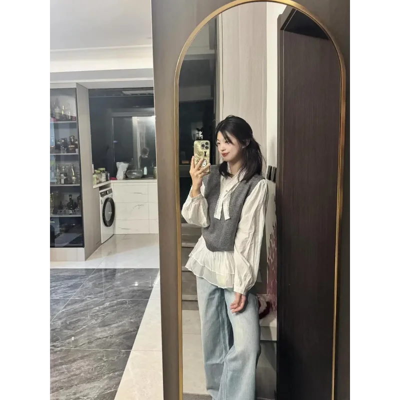 Korean Temperament Vest Lace Shirt Two-piece Set Women's Autumn New Style Super Beautiful Fashionable Simple Top