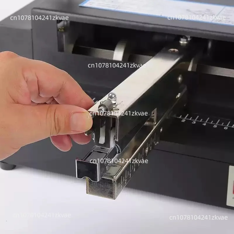 Electric stapler processing automatic binding machine office double head box binding machine