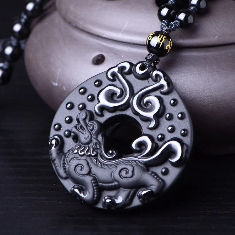 Obsidian Kirin Transit Circle Safety Buckle Pendant Crystal Necklace Men's and Women's Wealth Attraction and Shipping Pendant