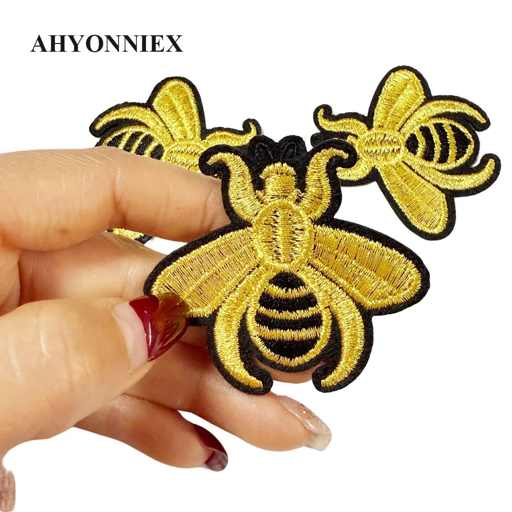 3pcs/lot Small Bee Patch Embroidery Cloth Stickers Patches DIY Socks Scarf Dress Pants Accessories