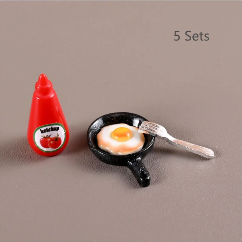 Novedad juego de cocina en miniatura, 5/juego, sartén, tenedor para tortilla, salsa de tomate, casa de muñecas, modelos DIY, gran juguete y decoración para niños