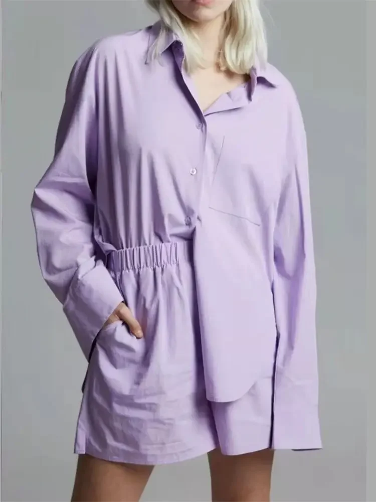 

Women's Solid Color Two-Piece Set Turn-Down Collar Shirt & Embroidery Wide Leg Shorts Suit