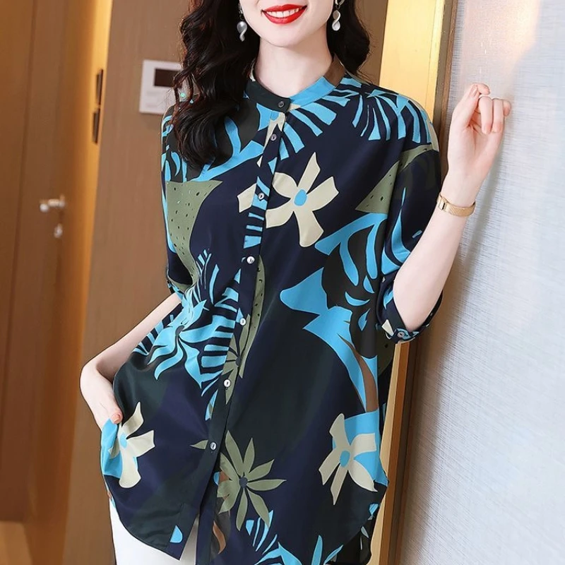 2024 Spring New Round Neck Medium Long Style Elegant Printed Mid Sleeved Shirt Women\'s Loose Large Beach Holiday Small Shirt Top