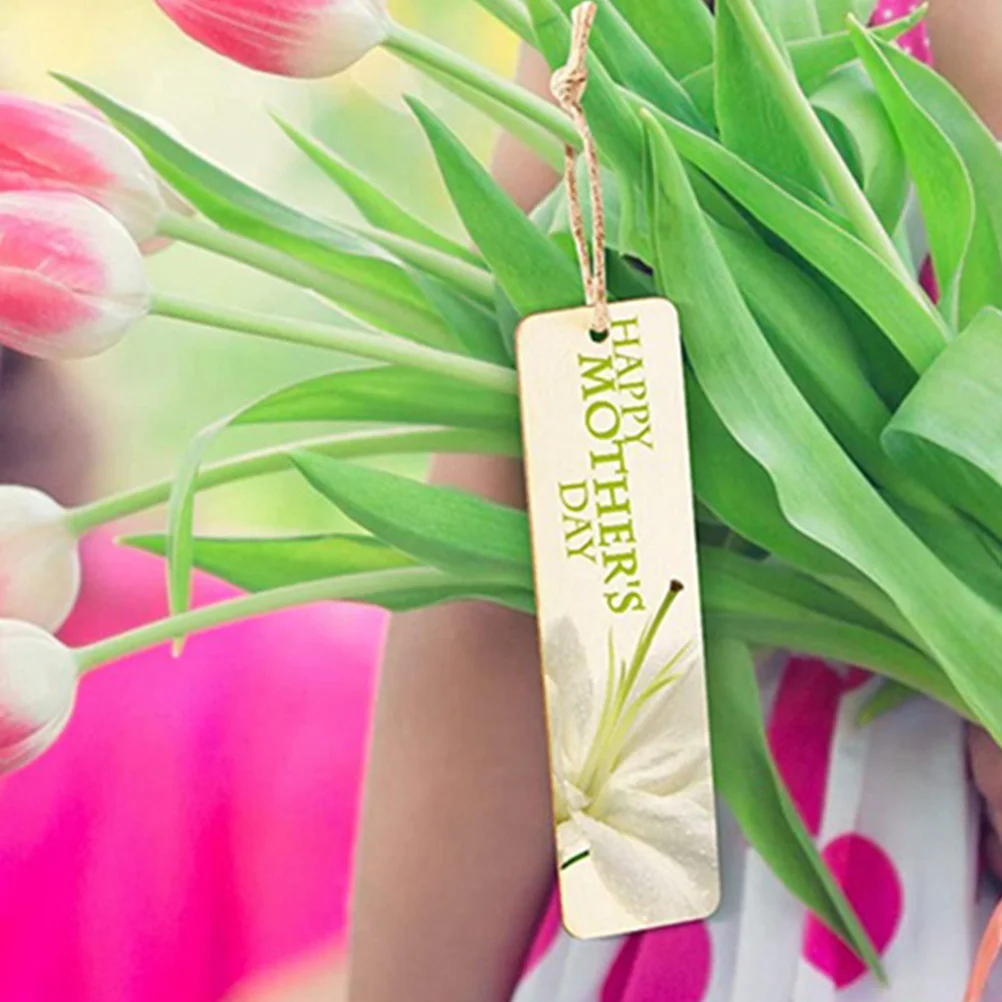 

20Pcs Wooden Blank Bookmarks Rectangle Unfinished Unpainted DIY Craft Tags with Rope for Gifts Reading Decoration