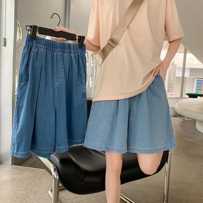 

Thin Tencel Loose Denim Shorts. New Summer Fashion Stretch High-waisted Casual and Versatile Wide-leg Five-inch Jeans for Women