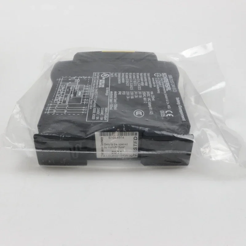 For SRB 211ST-24V Safety Relay New Original Proximity Switc Rated Voltage 220V Single Open Switch Reflective External Light Path
