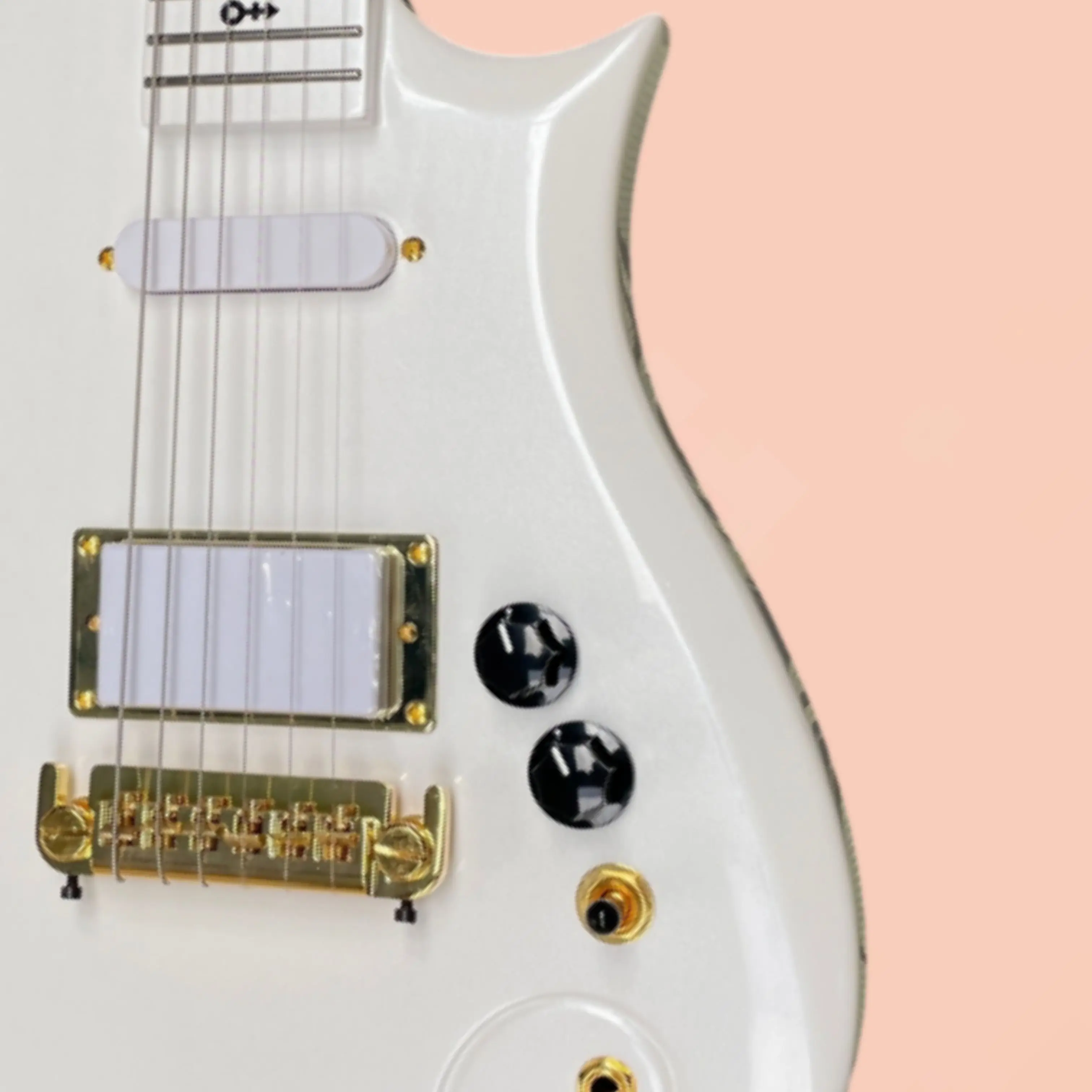 Pearl White Art Shape Electric Guitar, Gold Hardware, Scroll Headstock Guitars, Instrument for Play & Collection Guitarra