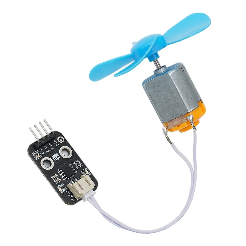 The single-channel motor drive module L9110S is compatible with the Arduino kit development board ESP32 microcontroller