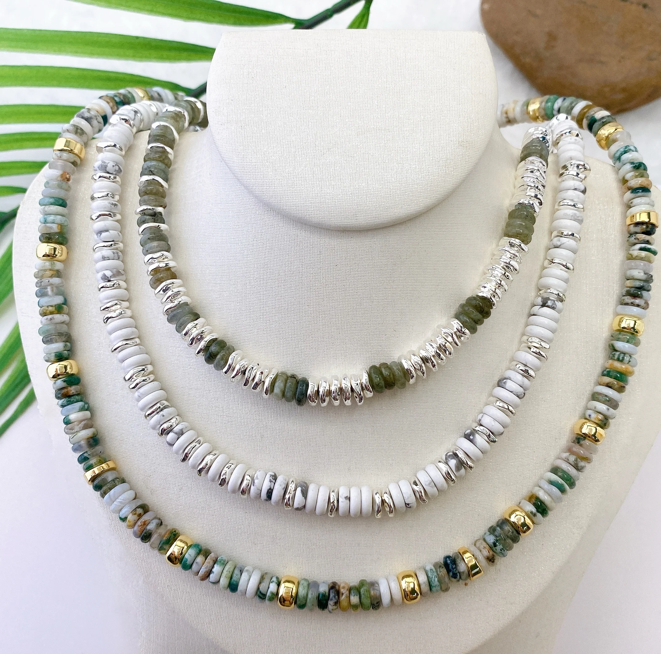 

Красочное ожерелье из натурального камня ручной работы в стиле миллениум, модное, для женщин, из латуни, водонепроницаемое, чокер, ювелирное украшение, подарок