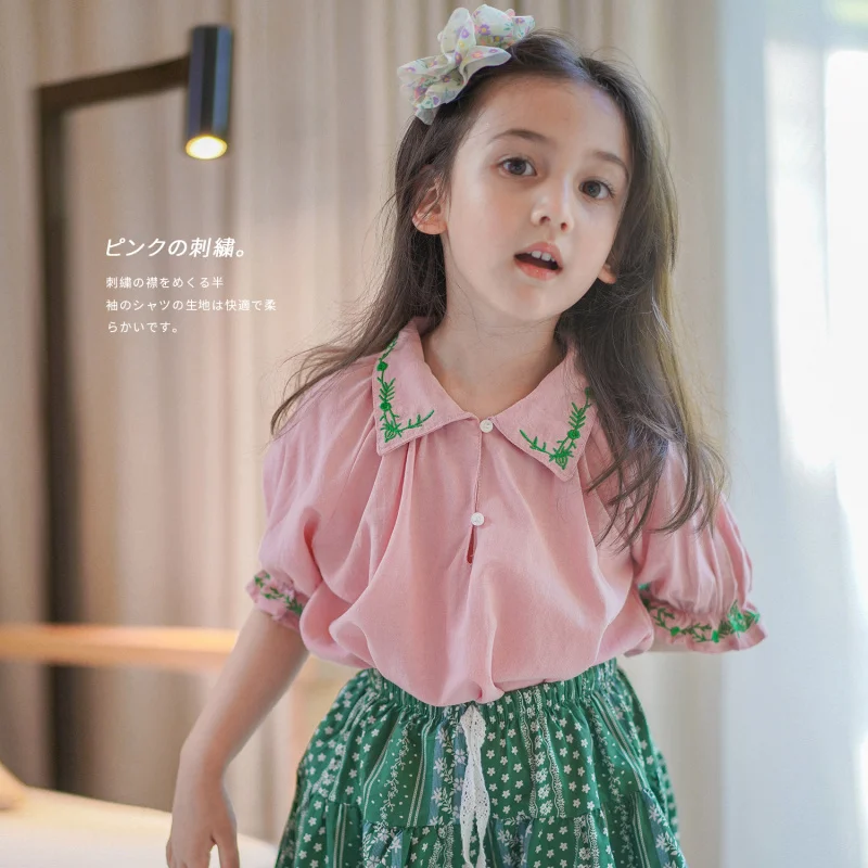 

Spring and Summer New Girls' Cute Fashion Embroidered Top with Wide-Leg Pants Set