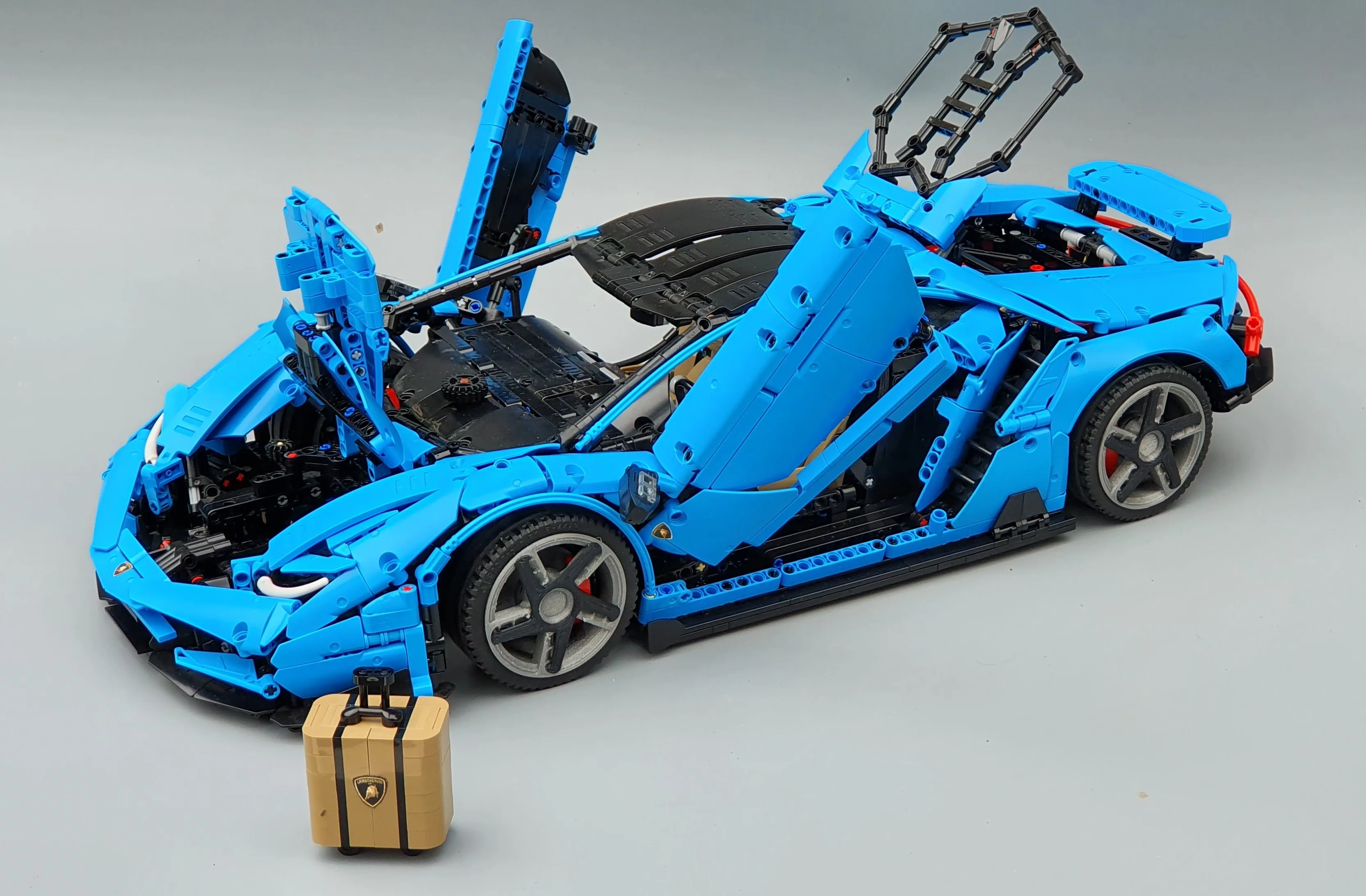 The 42115 Supercar Compatible with MOC-39933 New Supercar 1:8•3789 Parts • Technic Building Block Model Children's Gift C61041
