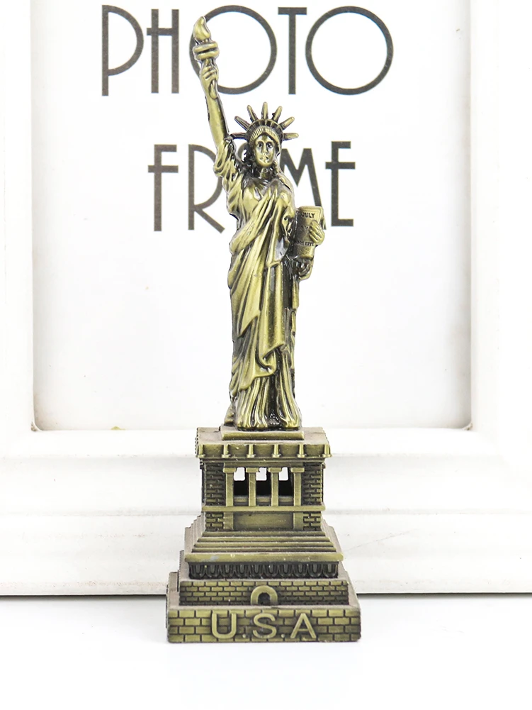 

Craft USA Statue of Liberty Metal Decoration Ornaments Model Home Office Decor Decorative Crafts Figurines Miniatures Gift