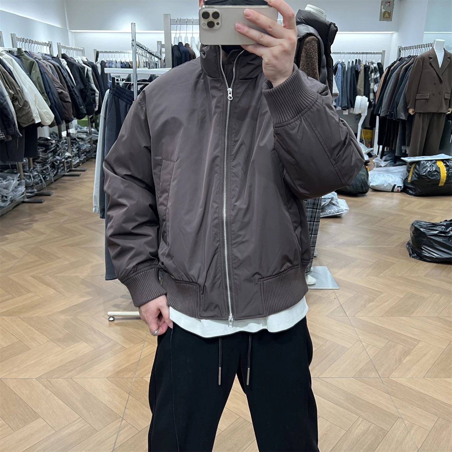 

Men's Outdoor Lightweight Luxury down Jaet Loose Fit Stand Collar Warmth Commuting Versatile Winter American Sle Polyeste...