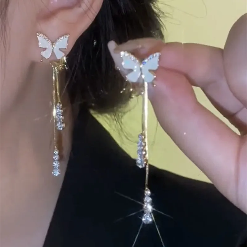 2023 New Fashion Ear Wire orecchini pendenti per le donne Water Drop Butterfly zircone nappa Ear Wire orecchini gioielli per feste regali