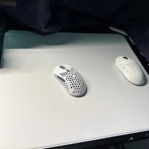 Коврик для мыши Meow Gaming Gear Ultraaceaim для геймеров — изображение товара