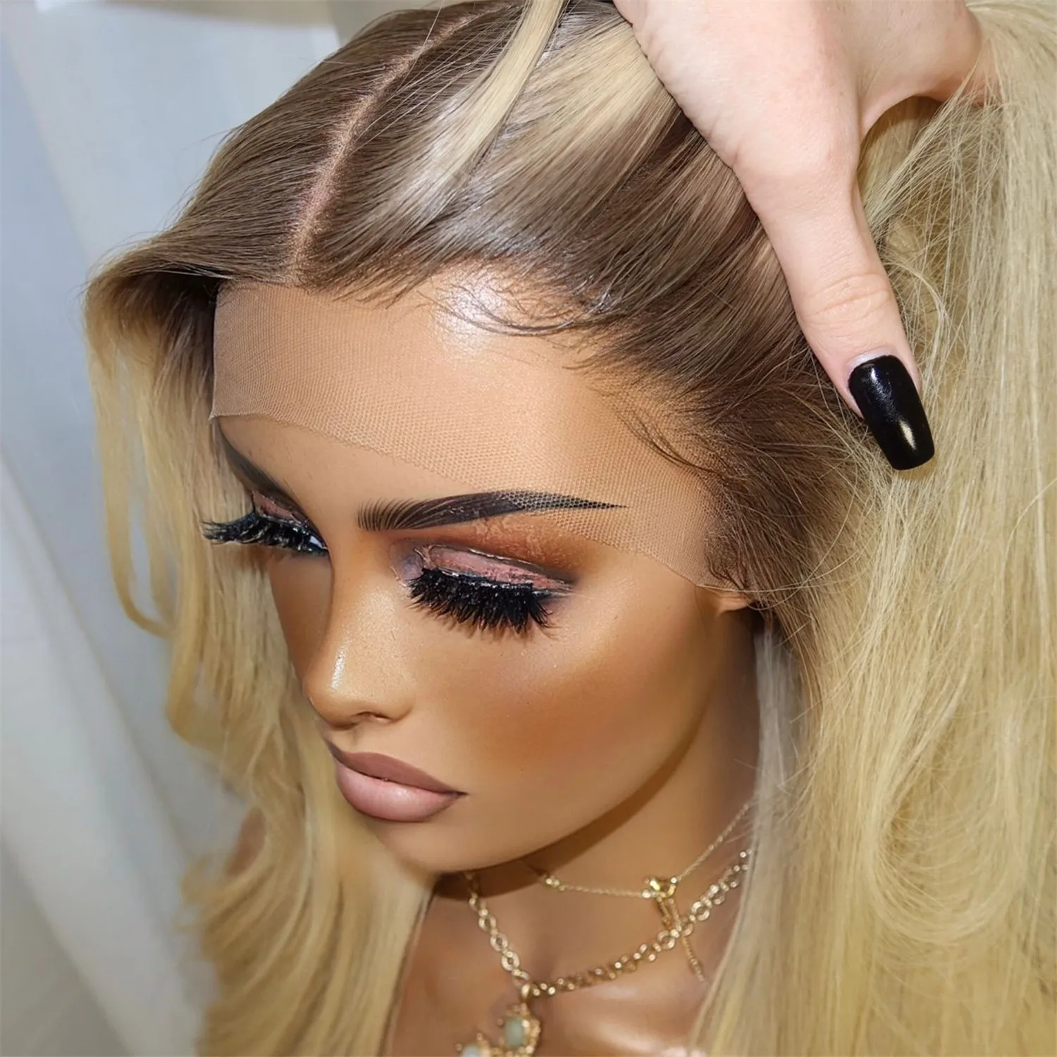 

New In Golden Blonde Synthetic Mixed 5% Human Hair Wigs Brown Roots 13x4 Middle Part HD Lace Front Wig Daily Party Cosplay Use
