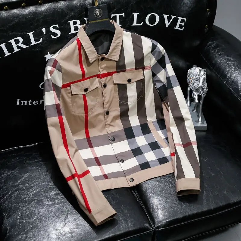 Men\'s plaid coat in the spring and autumn wear thin trend printing lapels Joker tooling casual.