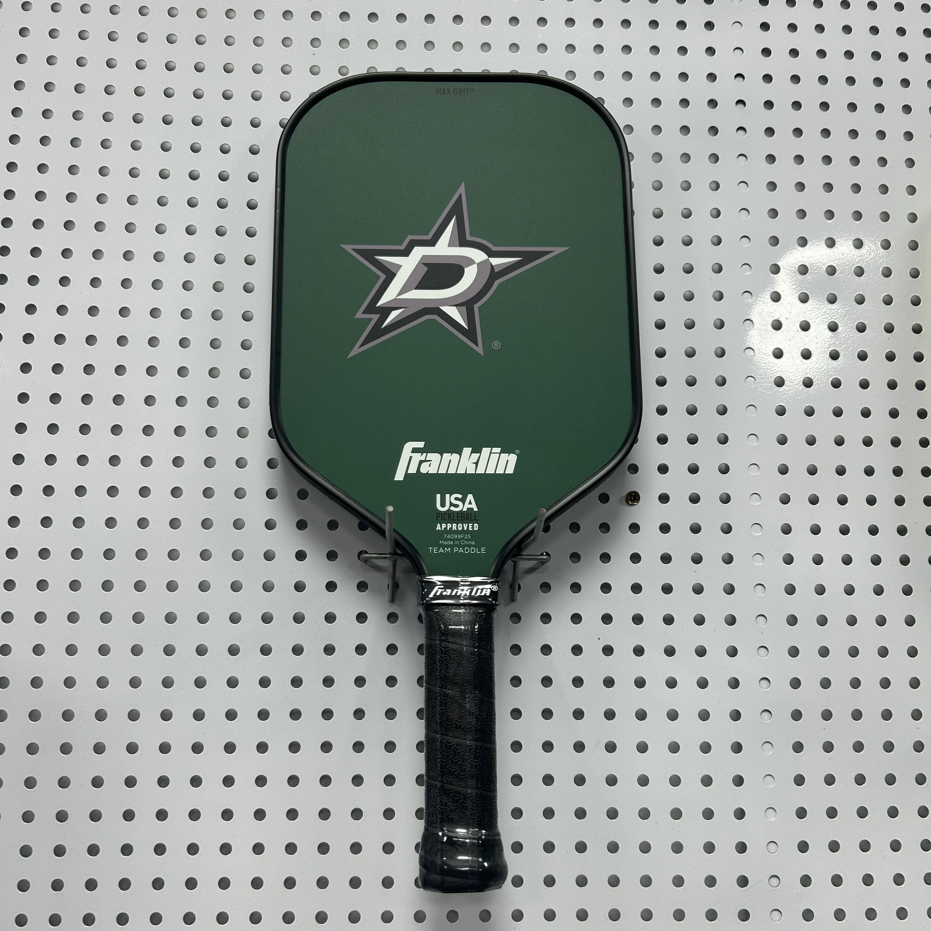 

Team Paddle Series Fiberglass Deep Green Max Grip Outdoor Sports and Recreation Advanced Pickleball Paddle