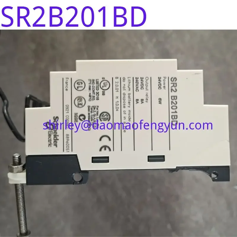Used SR2B201BD logic controller DC24V, with real-time clock and display panel