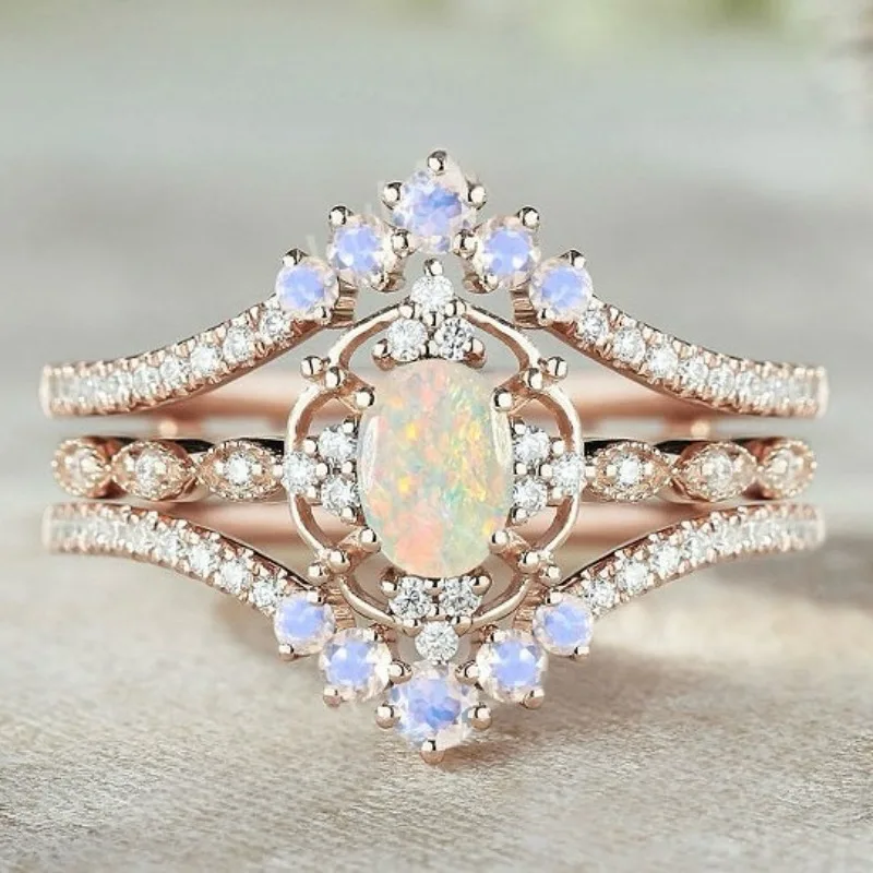 

New fashionable and romantic inlaid Opal ring, light luxury fashion two-piece ring rose jewelry women