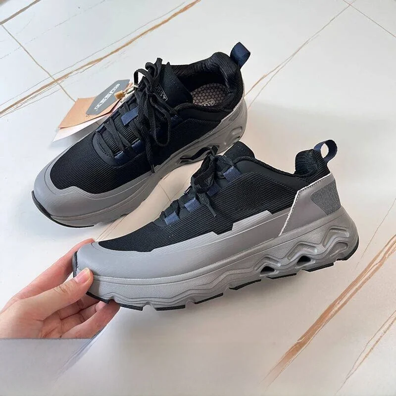 

Men's Lightweight Outdoor Sports Shoes Anti-slip Shock-absorption Casual Walking Mountaineering Commuting Fashion Sneakers