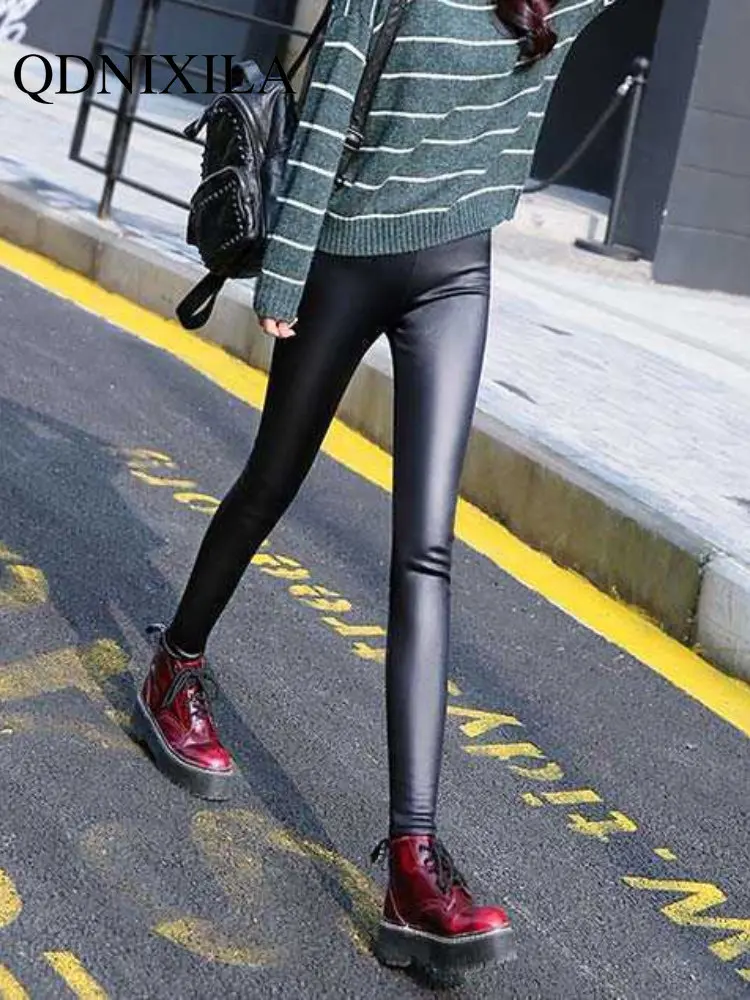 봄 가을 블랙 PU 인조 가죽 레깅스 따뜻한 슬림 스트레치 하이웨이스트 캐주얼 팬츠 타이츠 여성용 섹시 걸 레깅스